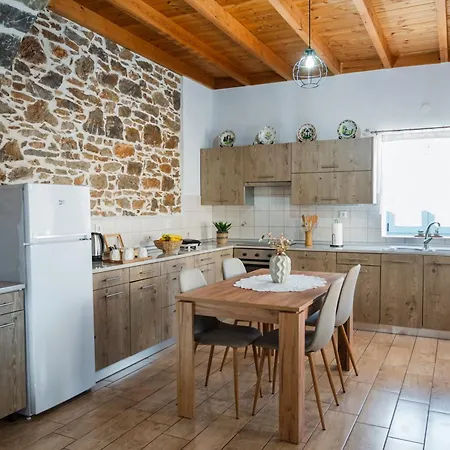 Marianthi's House Embonas